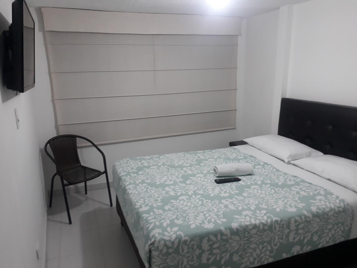 Aparta Hotel Victoria In ボゴタ エクステリア 写真